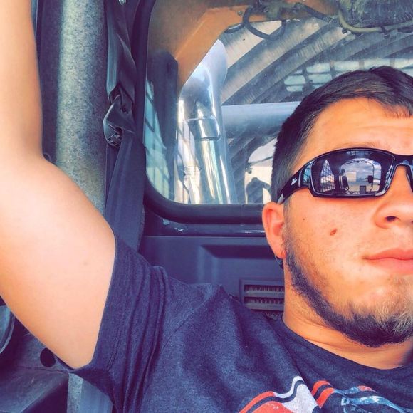 Meet your Posher, Shane - Picture 1 of 1